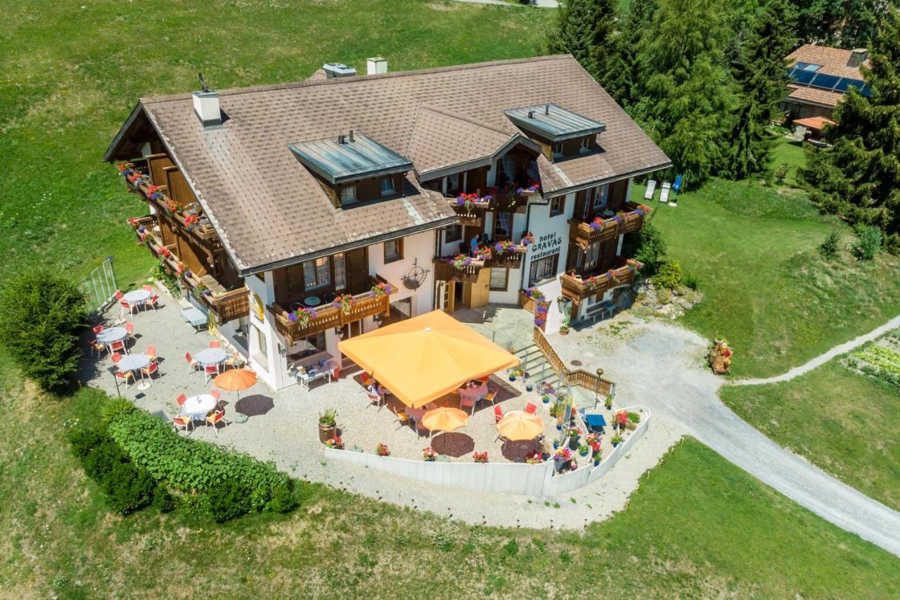 Hotel Gravas Lodge - Das Hotel Fuer Gaeste Mit Hund Vella Dış mekan fotoğraf